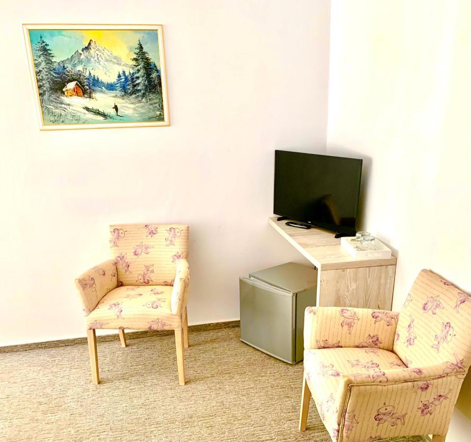 Anelisse Inn Moeciu De Sus Exterior photo