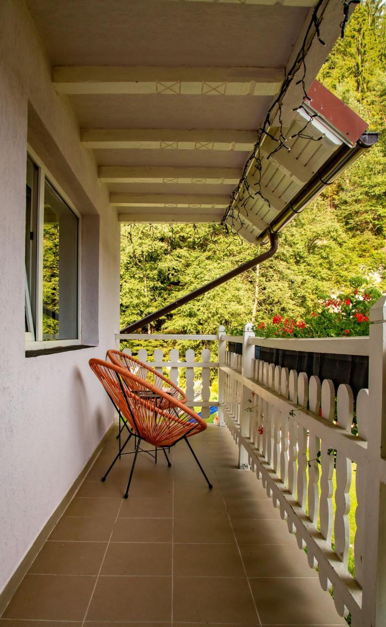 Anelisse Inn Moeciu De Sus Exterior photo
